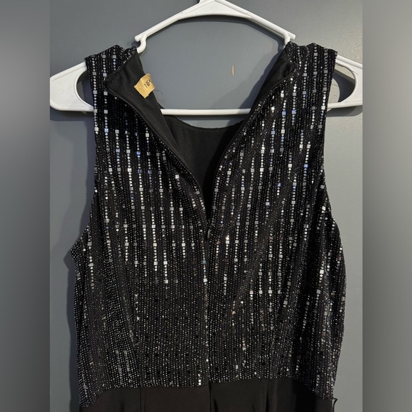 NWT Black and Silver Sleeveless Nipon Boutique Jumpsuit Women’s Size 6 - Picture 7 of 11